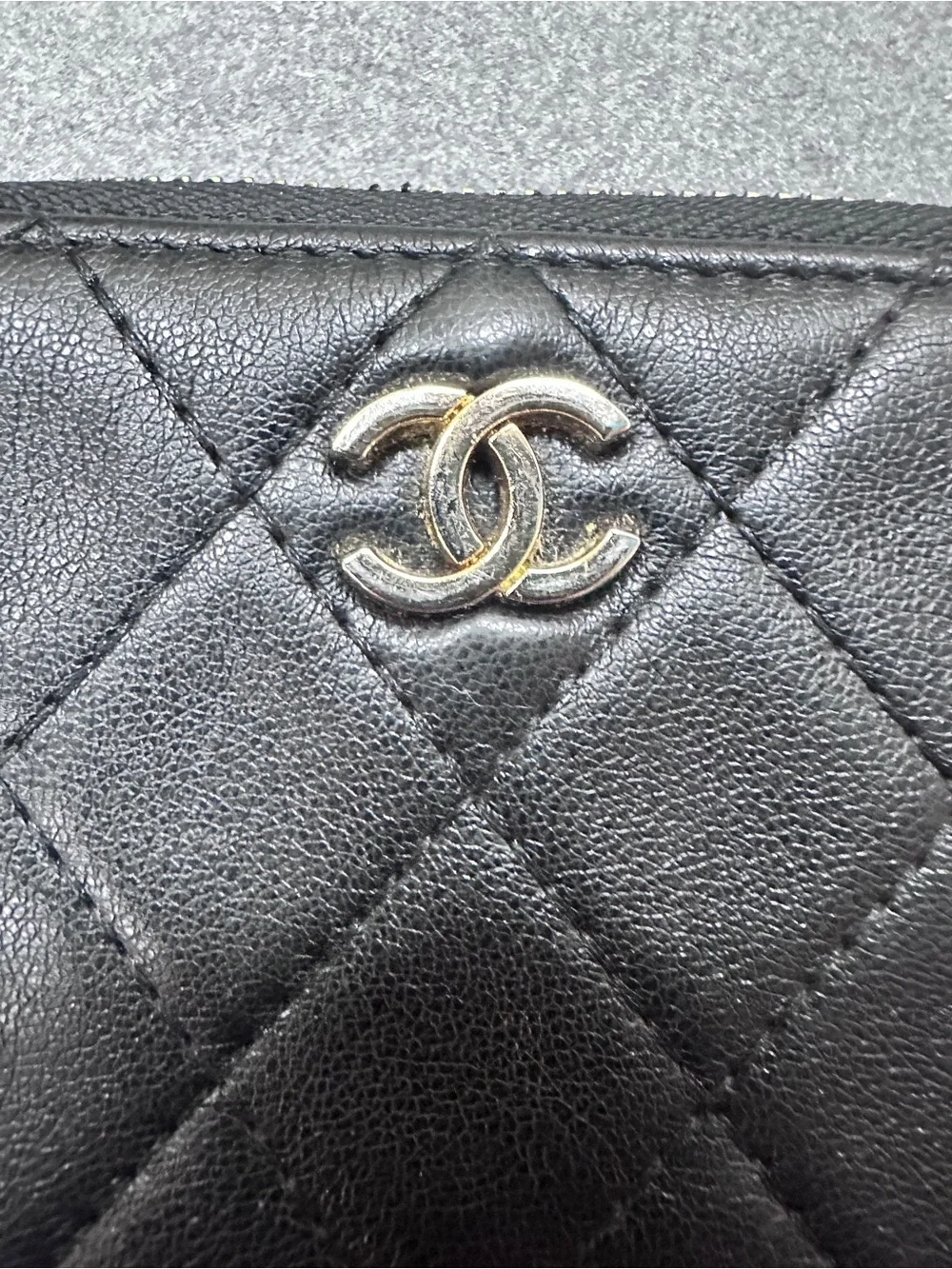 2017 CHANEL Black Quilted Leather Zip Wallet